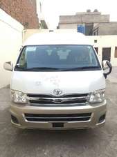 Toyota Hiace Grand Cabin 2012 for Sale