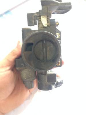 Toyota Passo Genuine Throttle Body available on low price