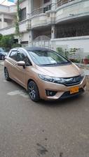 Honda Fit Hybrid F Package 2014 for Sale