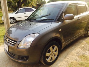 Suzuki Swift DLX 1.3 2010 for Sale